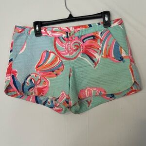 Lilly Pulitzer, Addie Minty shorts, Size 6 !!